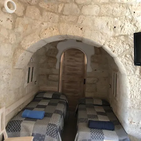 Trullo Parcomonsignore Con Piscina Privata Villa *