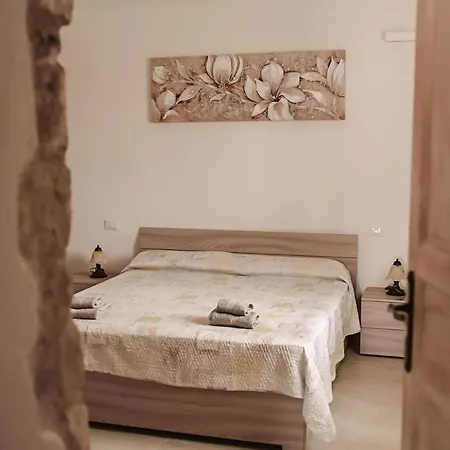 Trullo Parcomonsignore Con Piscina Privata * San Vito dei Normanni
